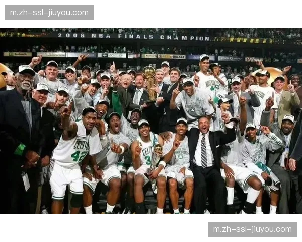 凯尔特人主场轻取76人 布朗扛起进攻大旗延续连胜